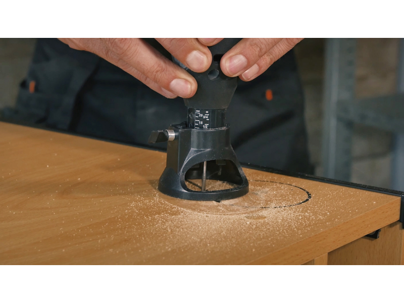 Večnamenski komplet rezalnega pribora Dremel (565), 26150565JB